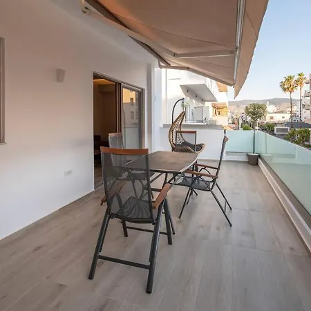 Rosa's Luxury * Kos-stad