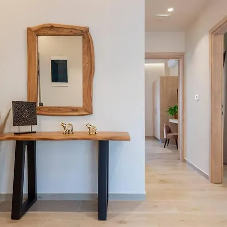 Apartment Rosa's Luxury *