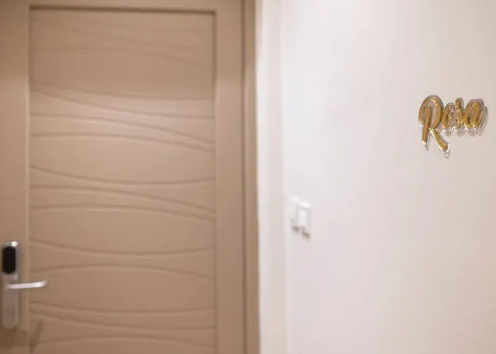 Rosa's Luxury * Cós